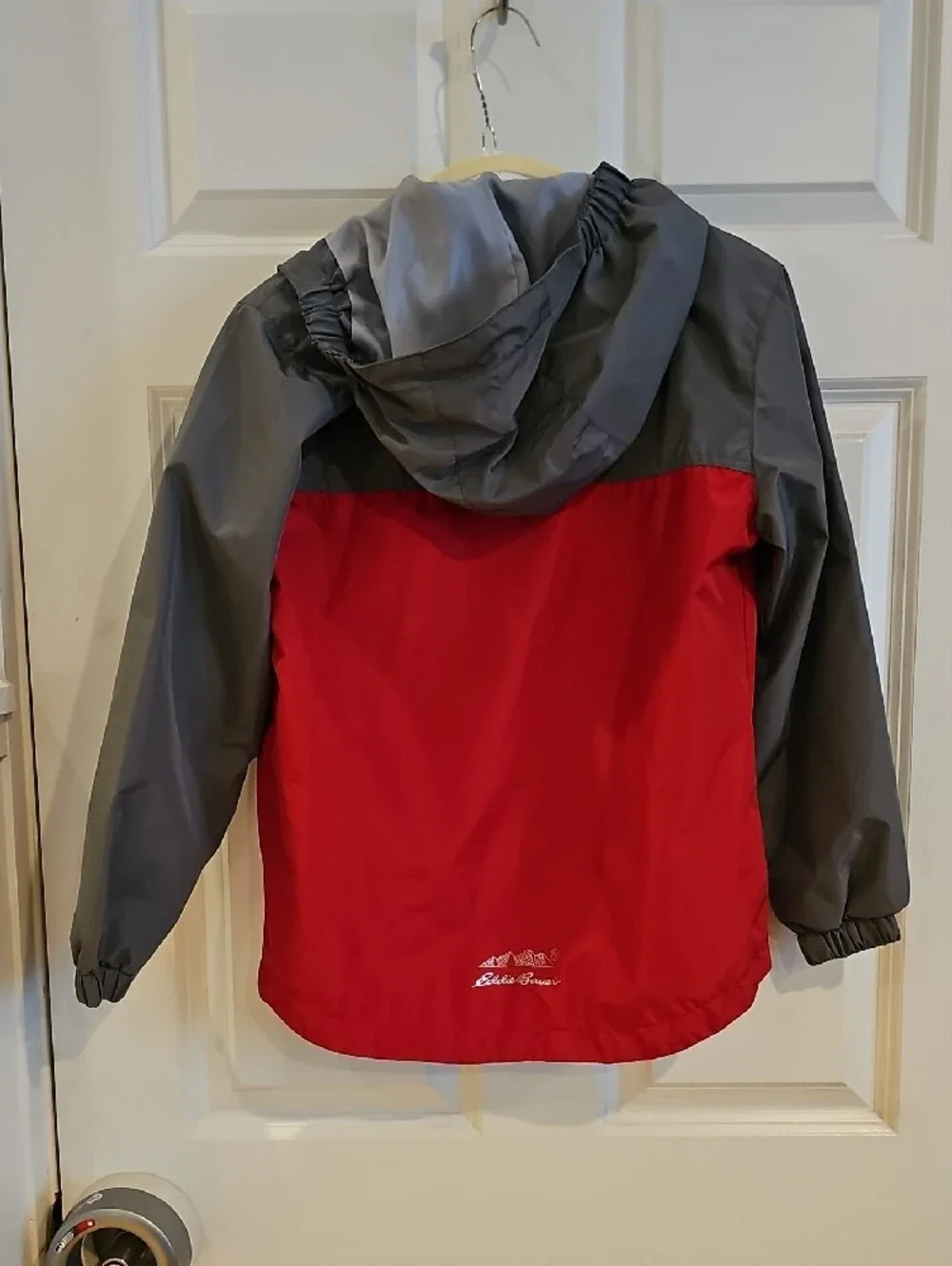Eddie Bauer Hooded Two-Tone Jacket in Gray & Red Boys Youth M